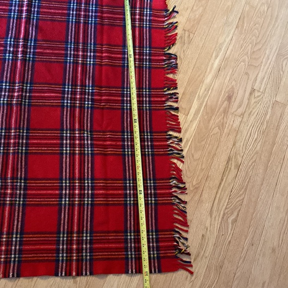 Vintage Faribo 100% Pure Virgin Wool Pure Laine red plaid Throw CHRISTMAS 🎄 - Picture 12 of 12